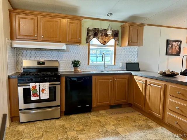 $59,900 | 8614 Lakeport Road, Unit 49, Sullivan, NY 13037