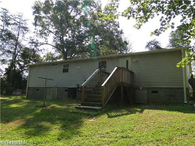 1605 Hanson Road King, NC 27021 - Photo 2 of 13 Exterior Back.