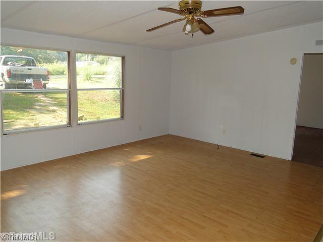 1605 Hanson Road King, NC 27021 - Photo 5 of 13 Living Room.