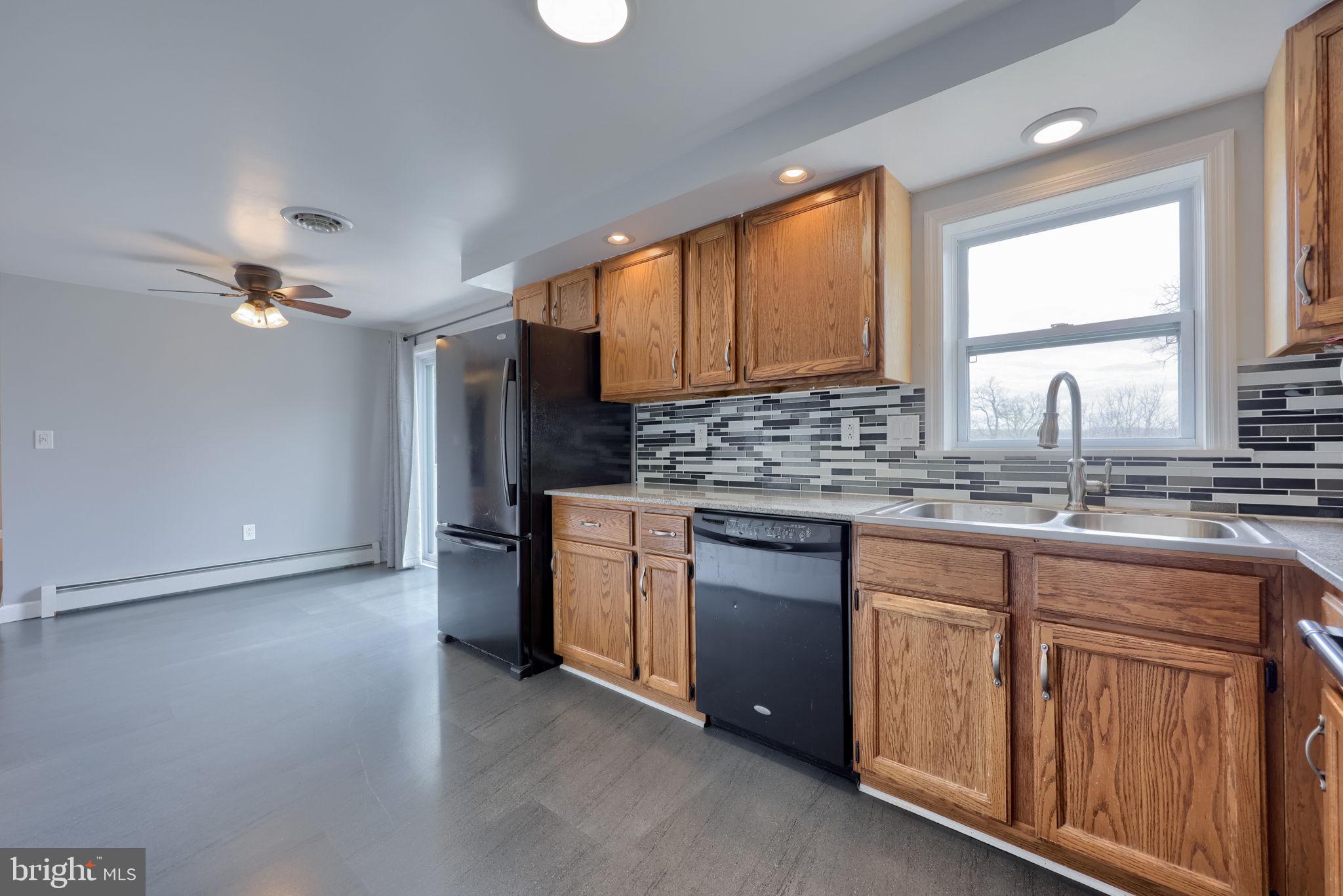 428 Frogtown Road Pequea, PA 17565 - Photo 14 of 33