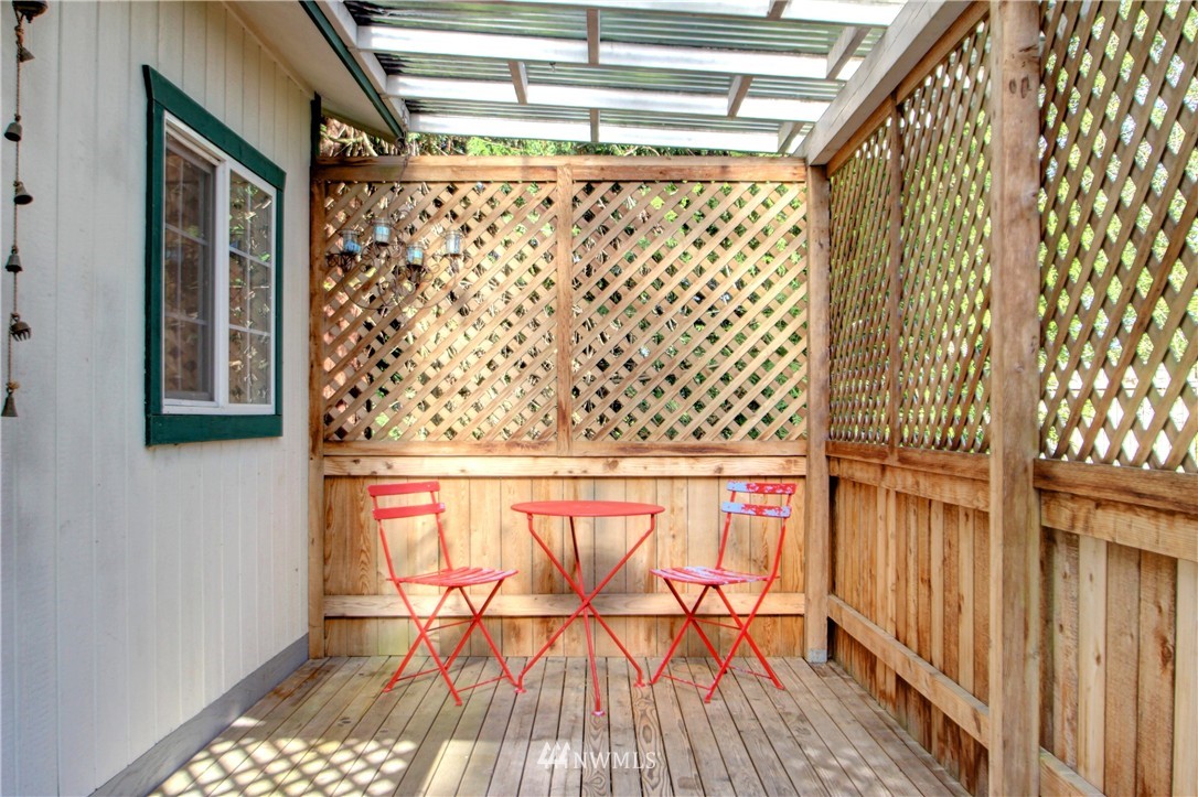 6074 South Shore Road Anacortes, WA 98221 - Photo 18 of 25 Gallery Image 18