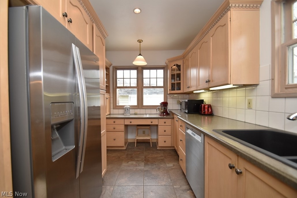 3001 Chadbourne Road Cleveland, OH 44120 - Photo 7 of 20 Gallery Image 7