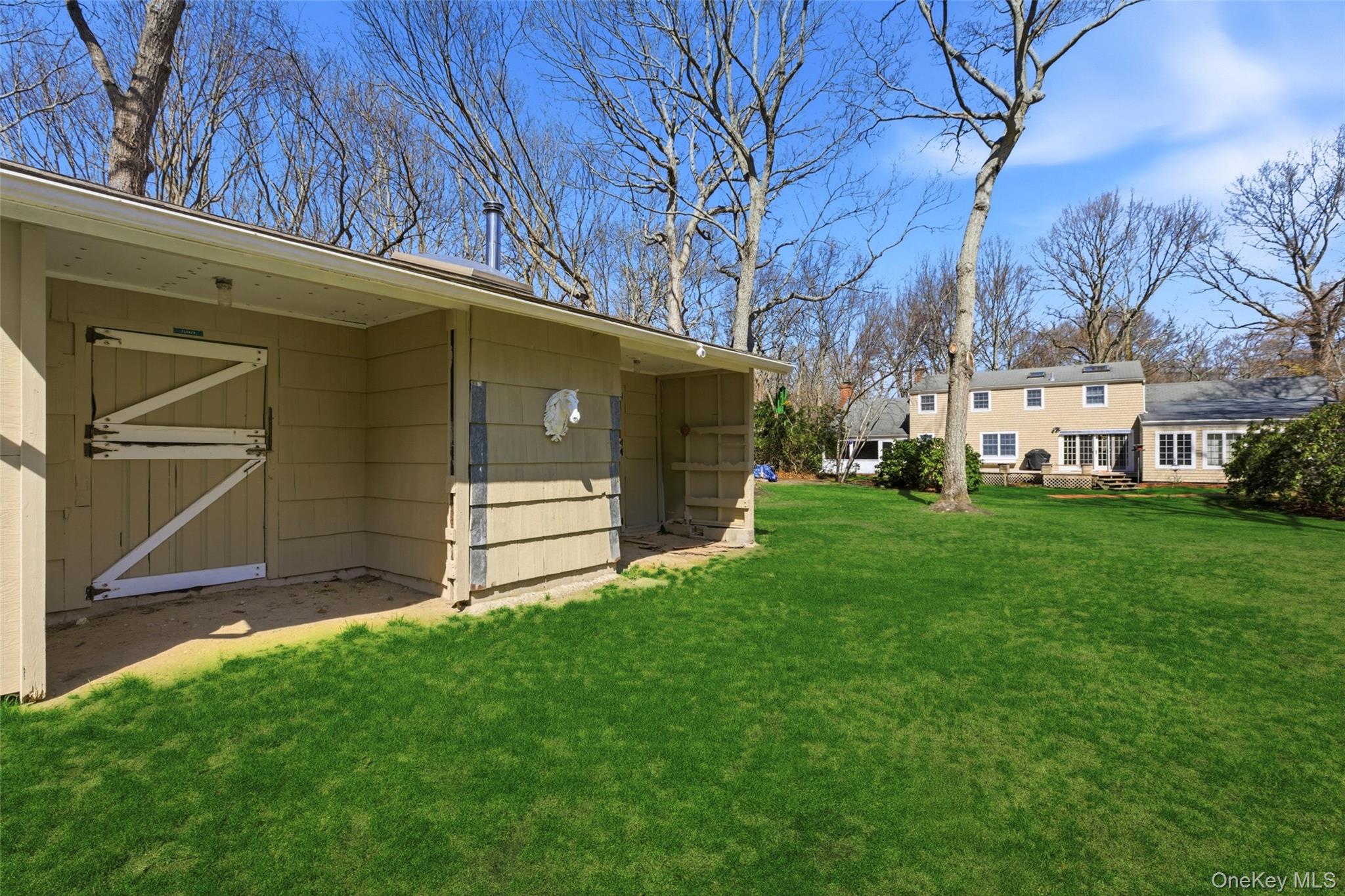 14 Blueberry Ridge Road Setauket, NY 11733 - Photo 12 of 34