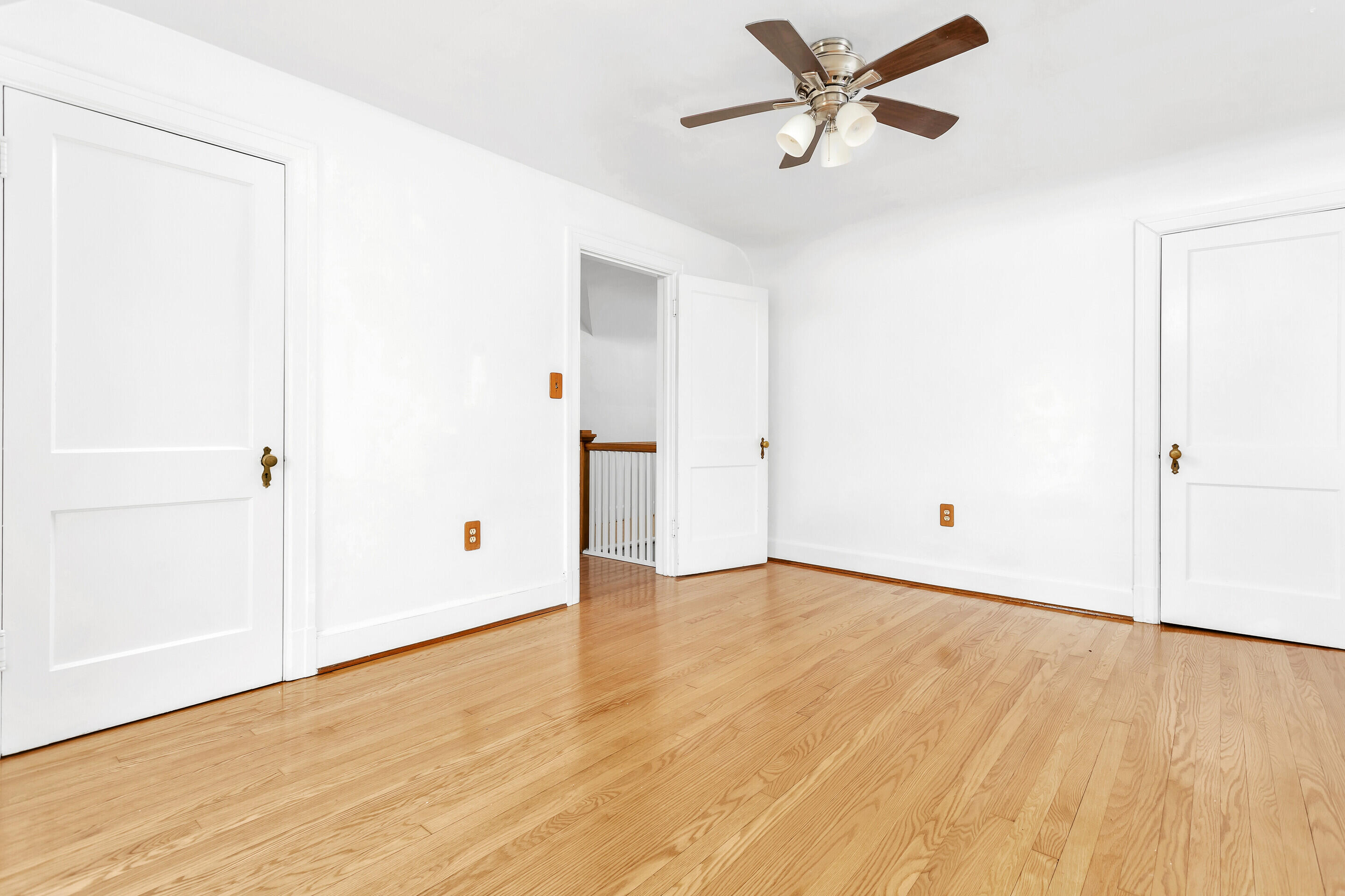 1809 Canterbury Road Southwest Roanoke, VA 24015 - Photo 20 of 29 a view of an empty room