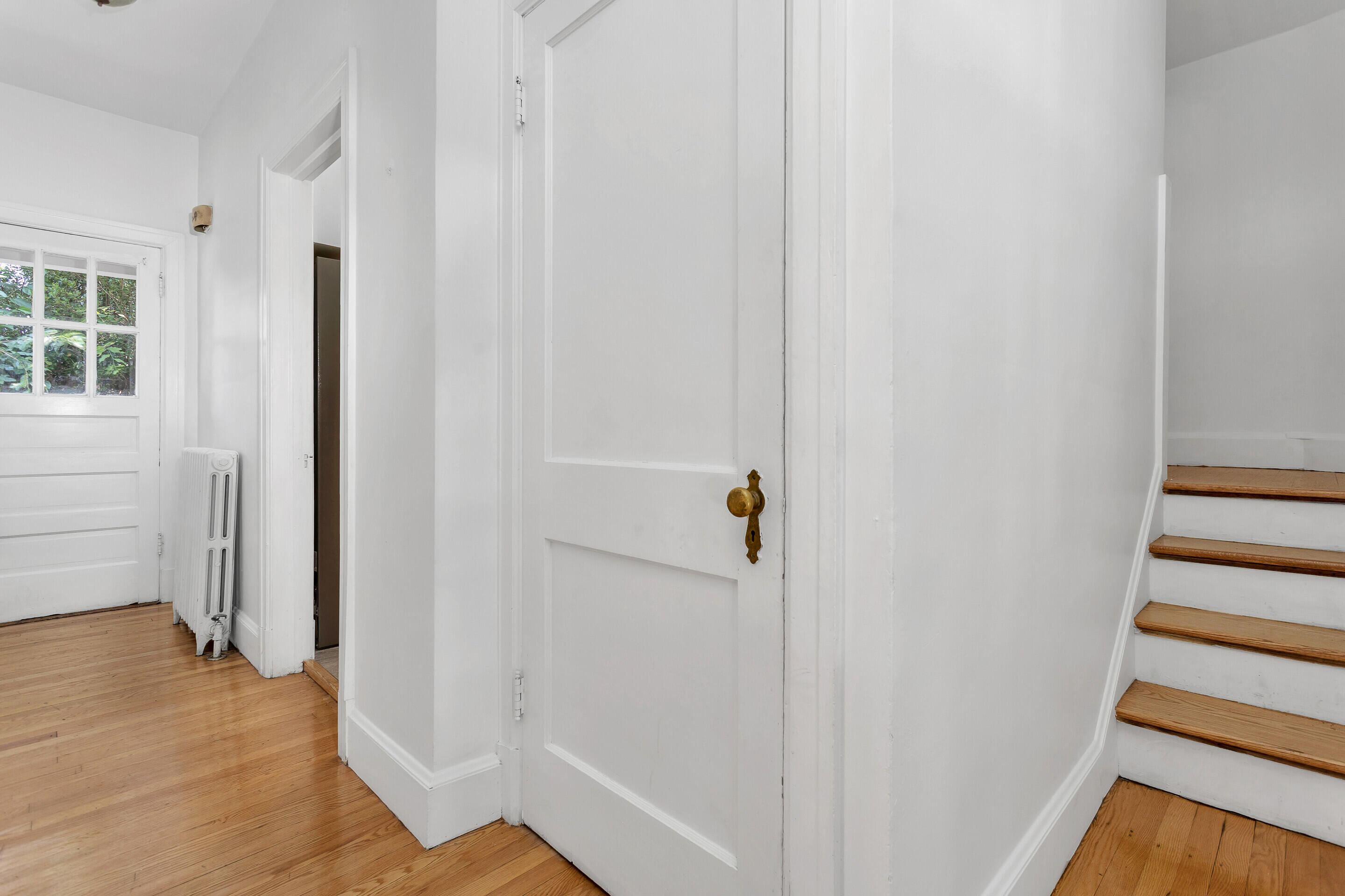 1809 Canterbury Road Southwest Roanoke, VA 24015 - Photo 22 of 29 a view of an entryway with wooden floor