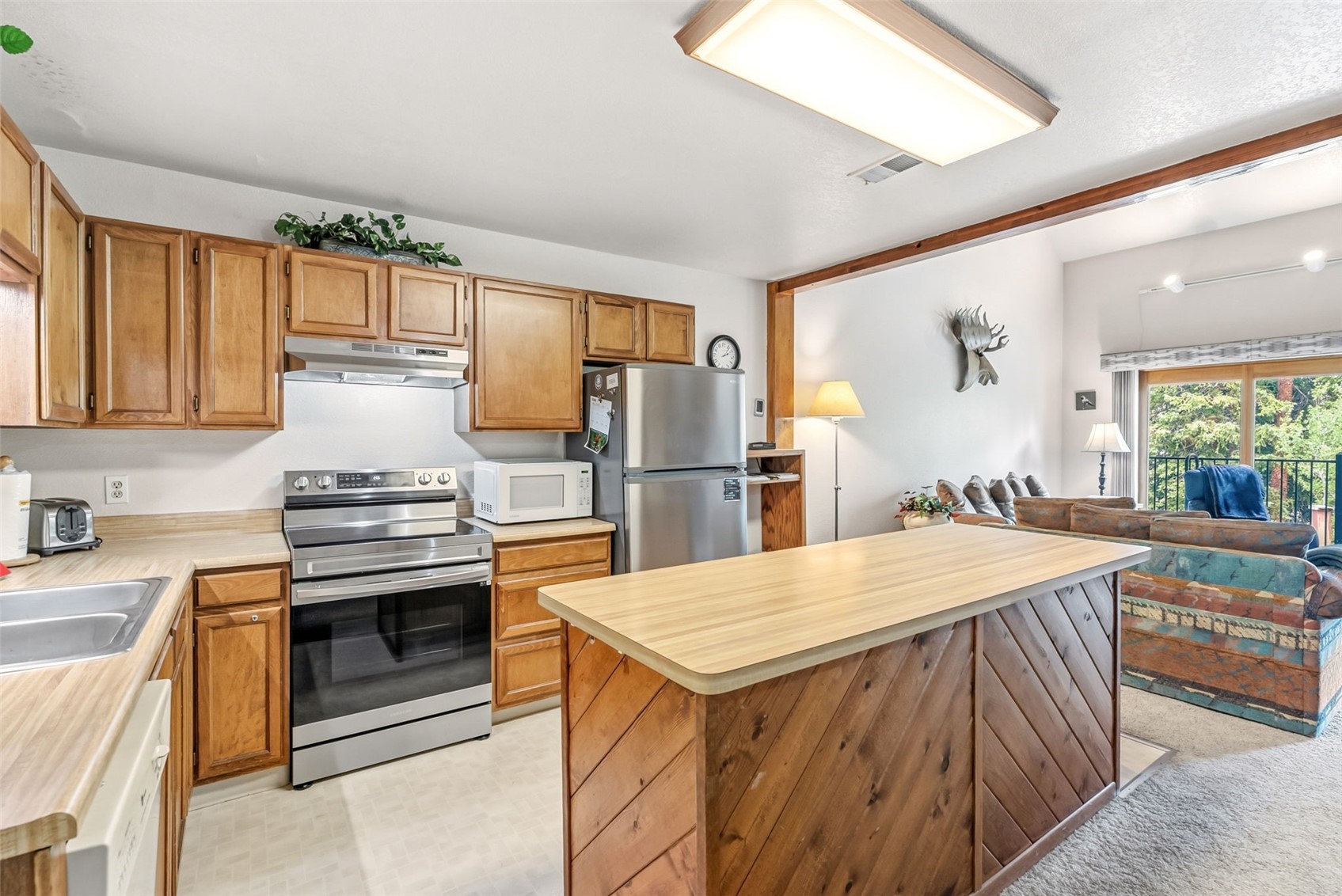 10500 Ryan Gulch Road, Unit J104 Silverthorne, CO 80498 - Photo 11 of 38