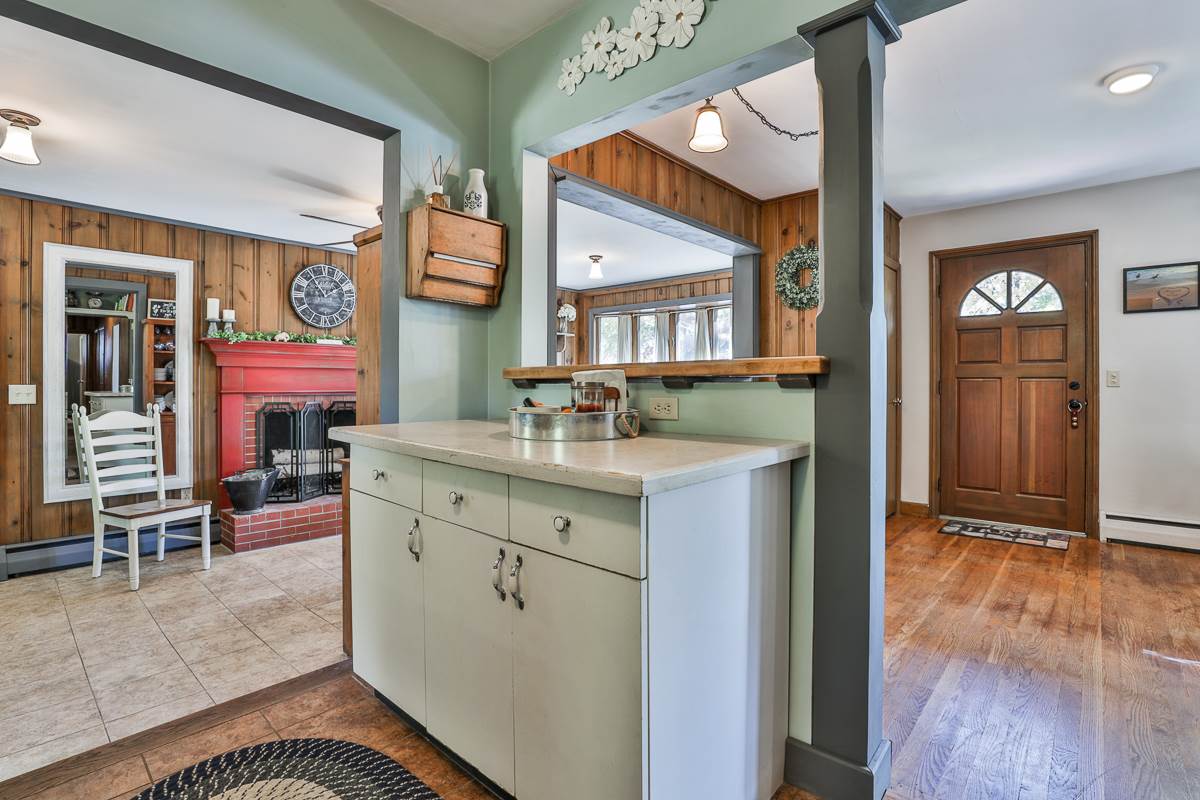 22 Fernand Street Manchester, NH 03103 - Photo 17 of 31 Gallery Image 17