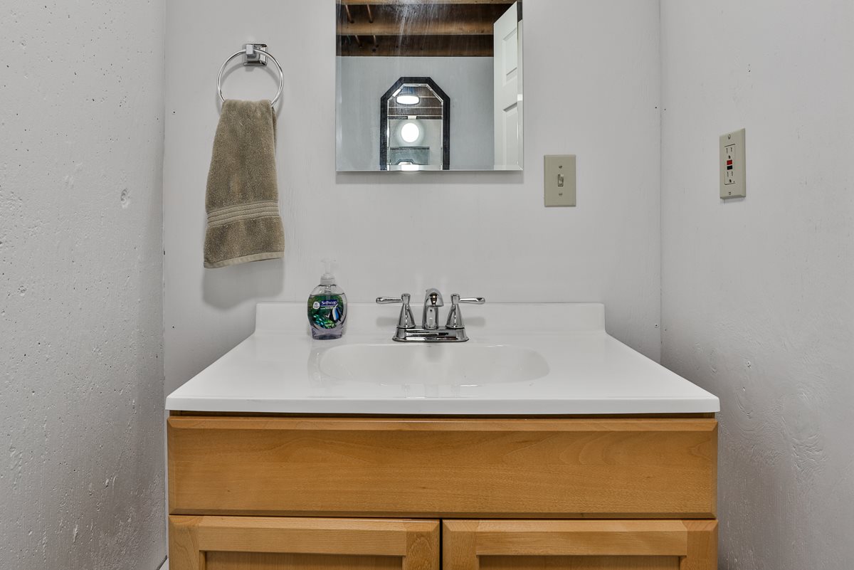 22 Fernand Street Manchester, NH 03103 - Photo 31 of 31 Gallery Image 31