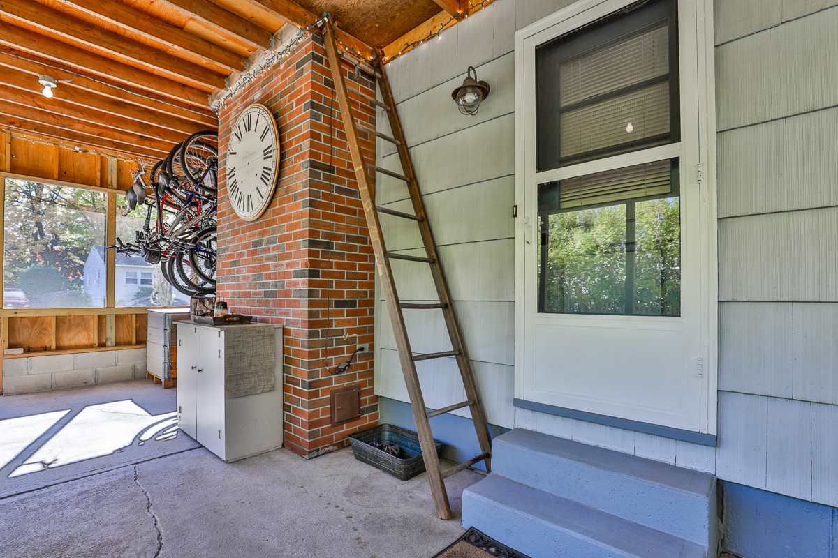 22 Fernand Street Manchester, NH 03103 - Photo 10 of 31 Gallery Image 10
