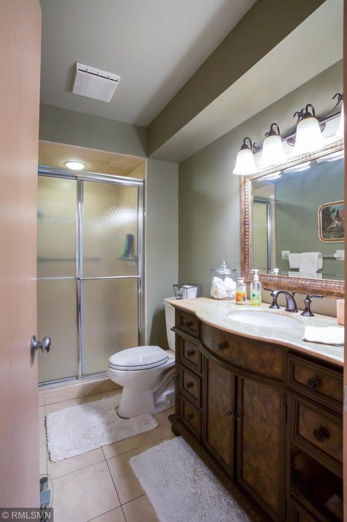 4614 Bayswater Road Excelsior, MN 55331 - Photo 16 of 25 Gallery Image 16