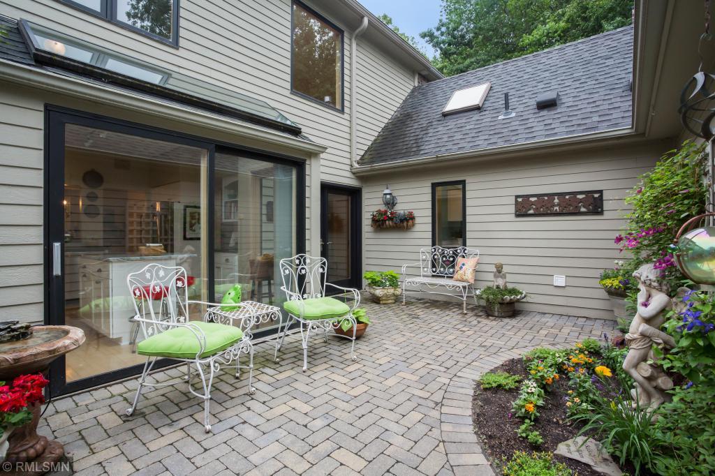 4614 Bayswater Road Excelsior, MN 55331 - Photo 24 of 25 Gallery Image 24