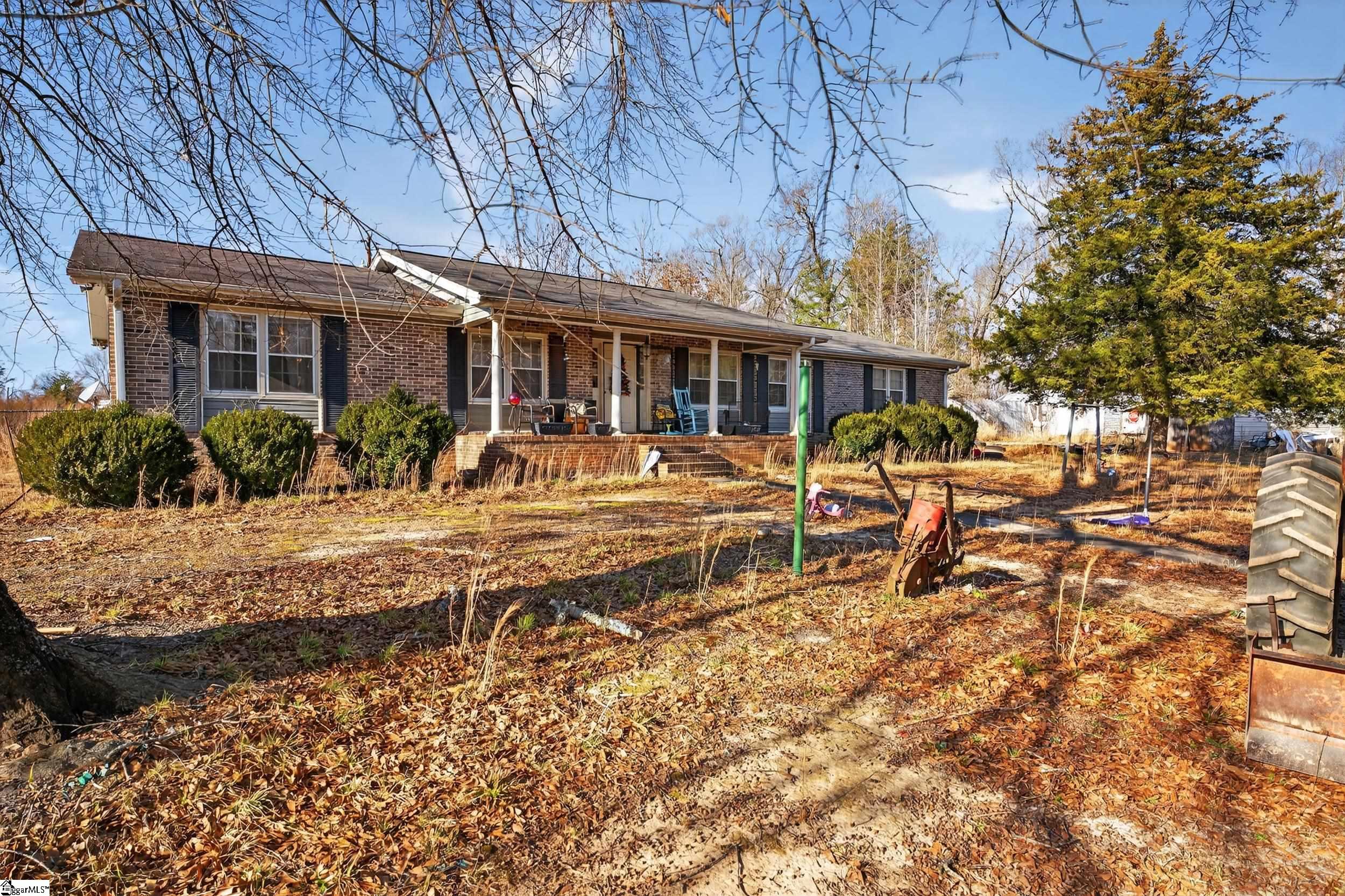 1520 Spencer Creek Road Campobello, SC 29322 - Photo 11 of 17