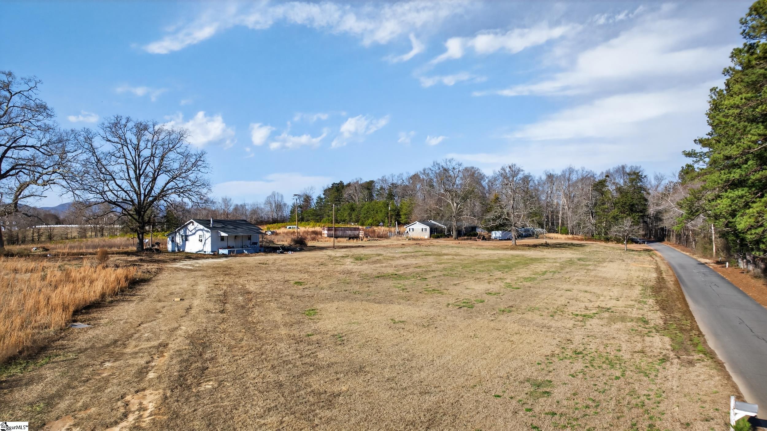 1520 Spencer Creek Road Campobello, SC 29322 - Photo 9 of 17