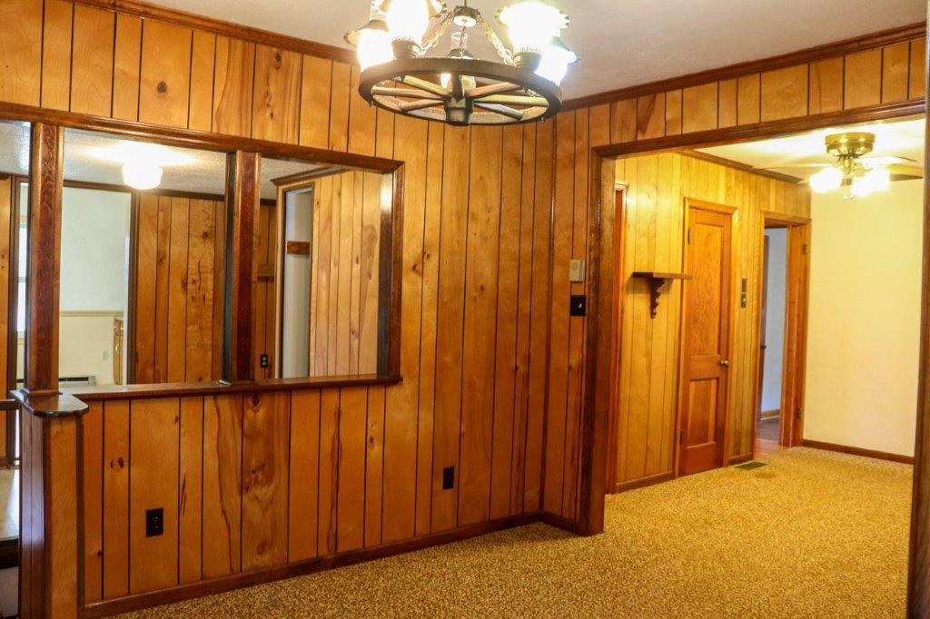 197 Silverleaf Road Southeast Floyd, VA 24091 - Photo 10 of 27
