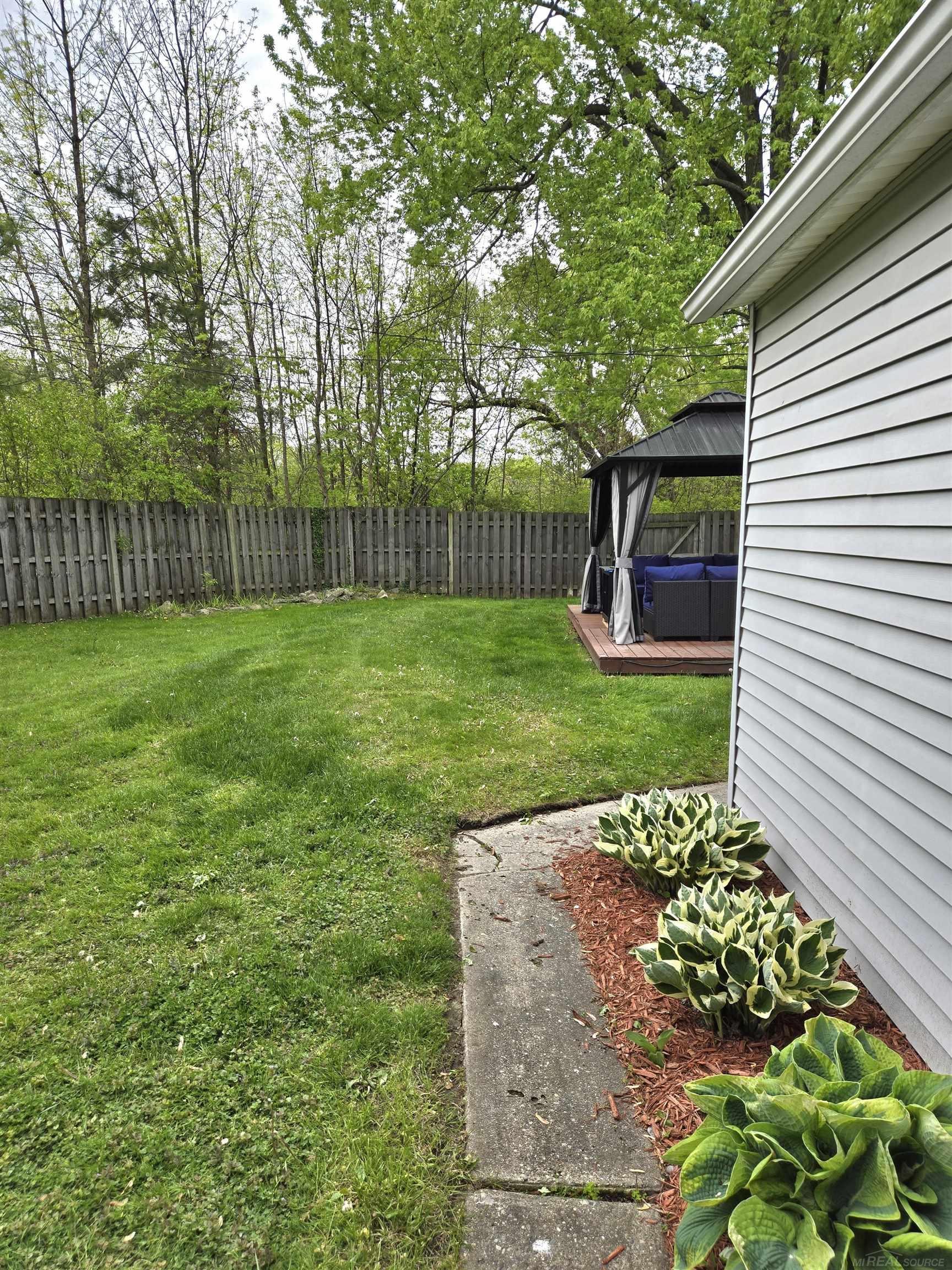 18224 Millar Road Clinton Township, MI 48036 - Photo 40 of 61
