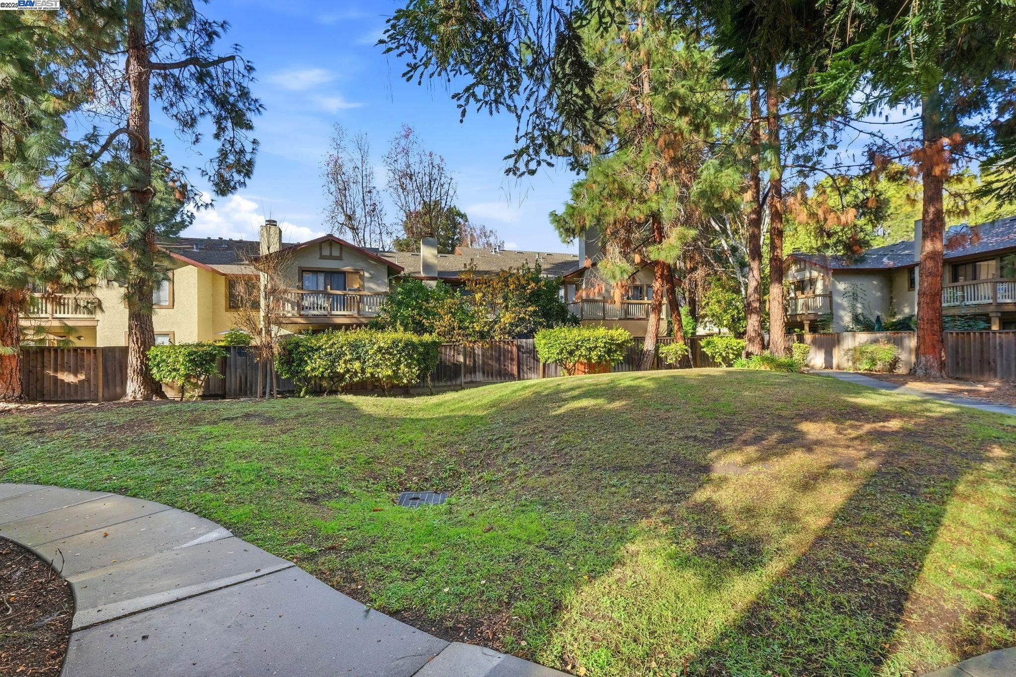 976 Huntington Terrace Fremont, CA 94536 - Photo 29 of 34