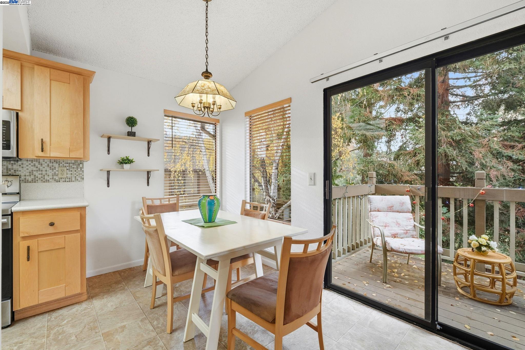 976 Huntington Terrace Fremont, CA 94536 - Photo 7 of 34