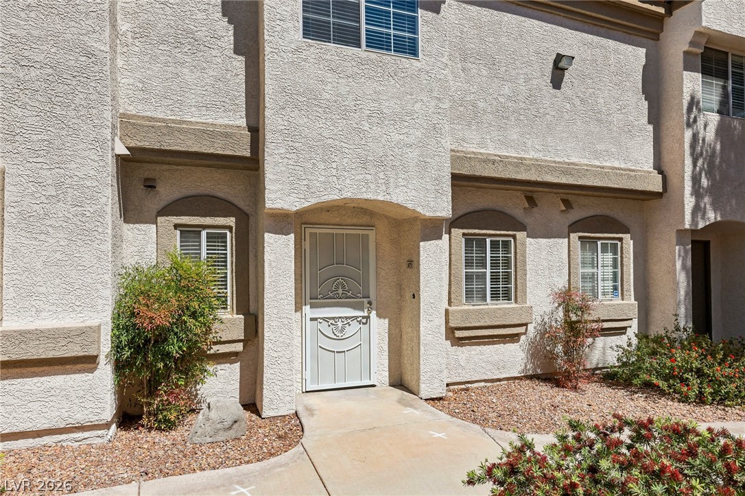 1675 Normandy Way Henderson, NV 89014 - Photo 2 of 36