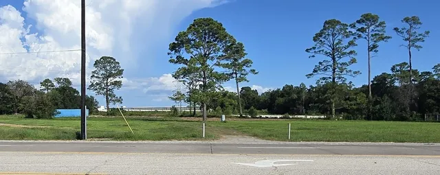 a view of a golf course