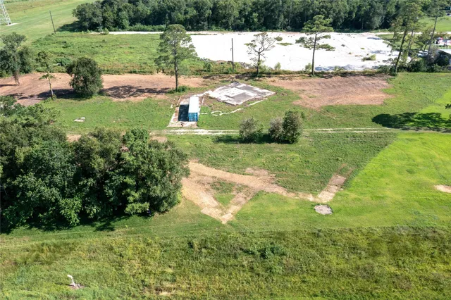 a view of a garden with a lake