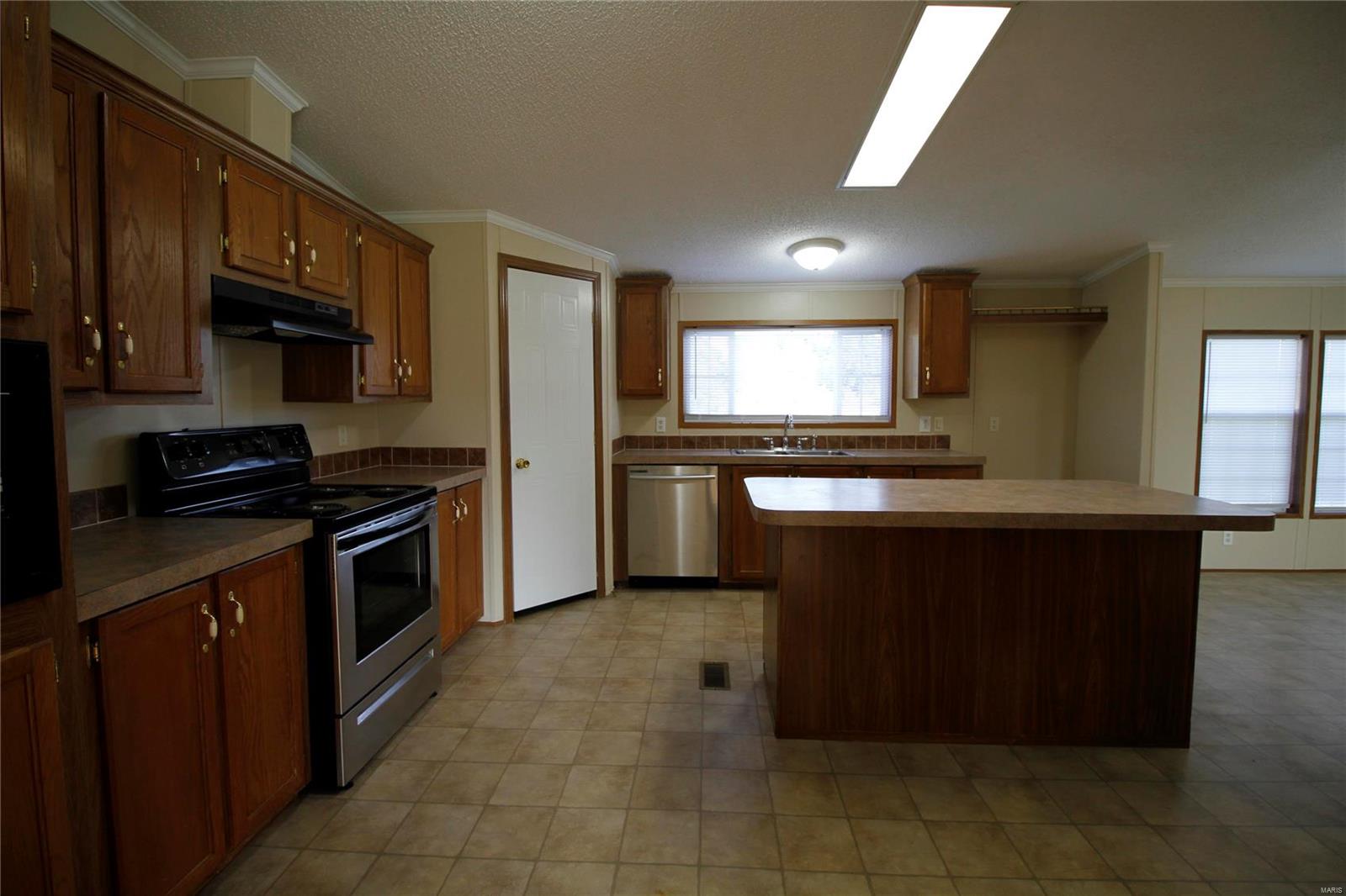 4881 State Rte 150 Steeleville, IL 62288 - Photo 8 of 49