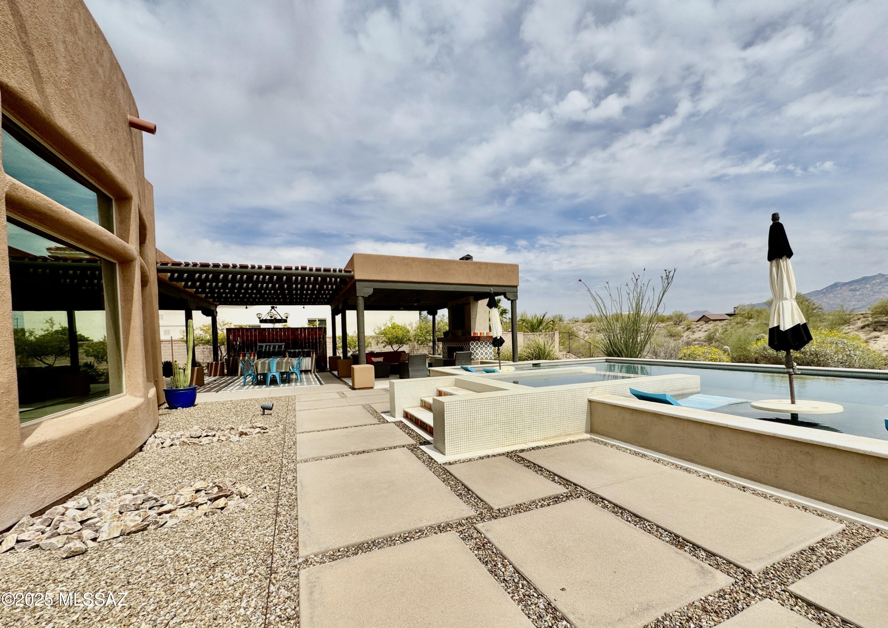 11096 North Pusch Ridge View Place Tucson, AZ 85737 - Photo 40 of 47