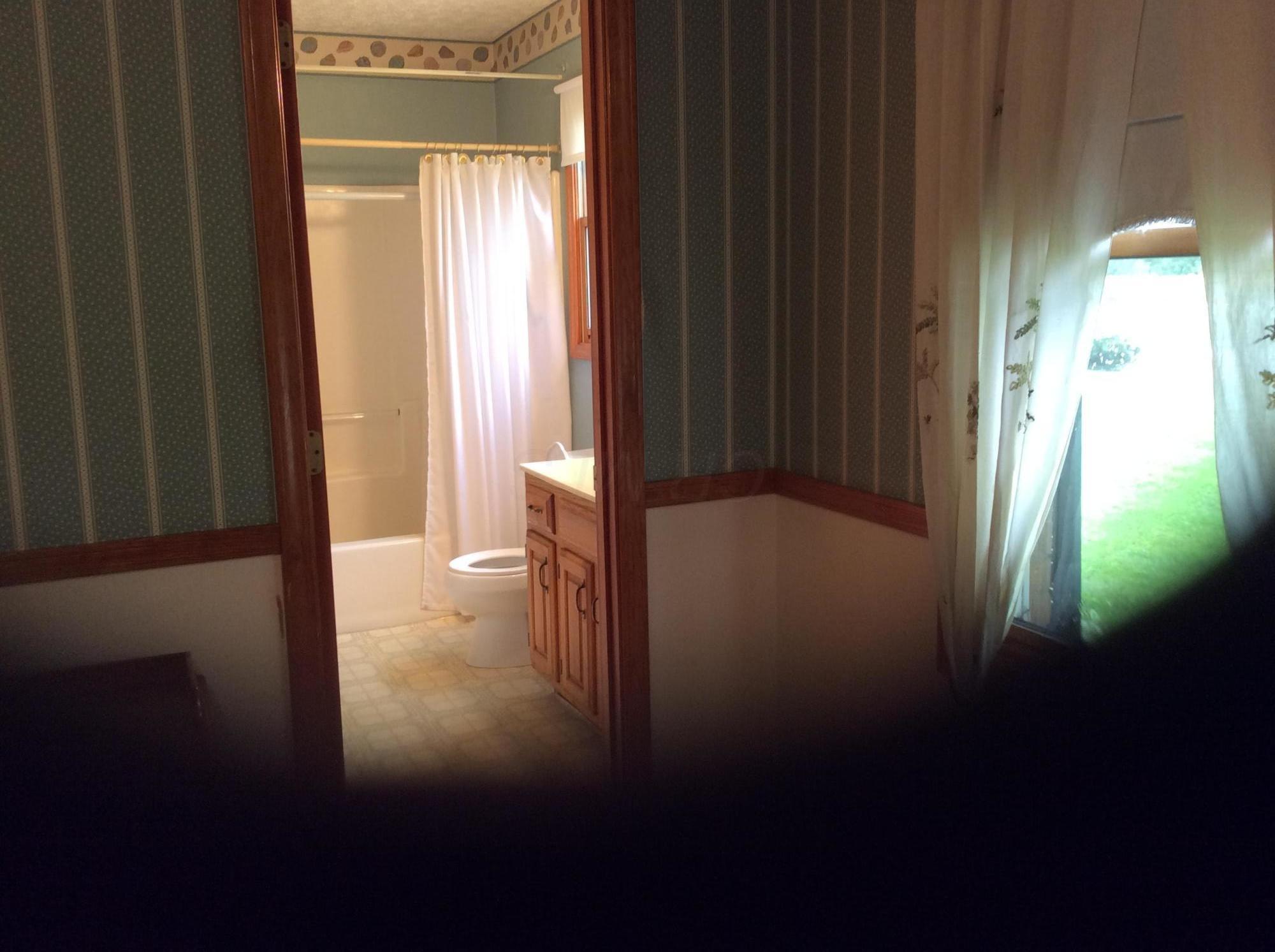 3769 Wheeling Road Northeast Lancaster, OH 43130 - Photo 16 of 24 Gallery Image 16
