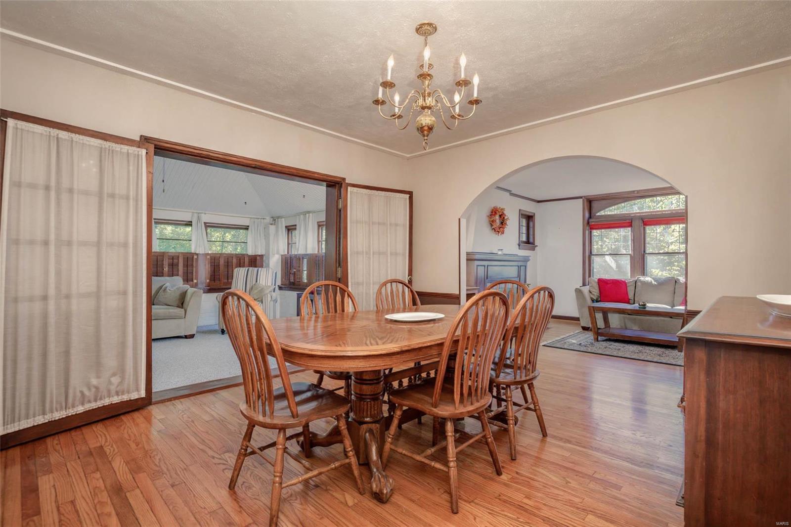 203 Darst Road St. Louis, MO 63135 - Photo 8 of 22 Gallery Image 8