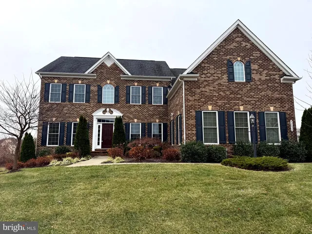 $5,600 | 42635 Gold Thread Drive, Chantilly, VA 20152