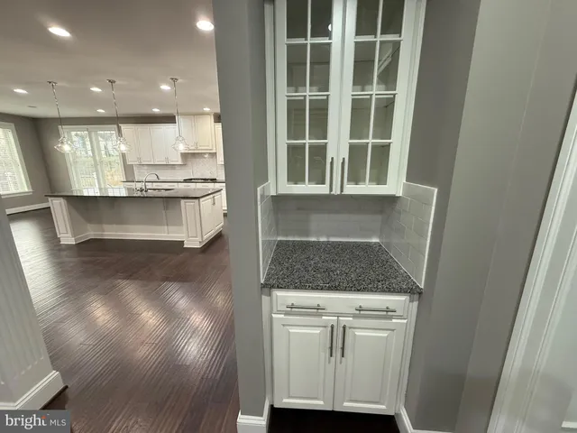 $5,600 | 42635 Gold Thread Drive, Chantilly, VA 20152