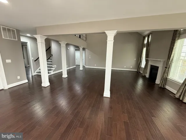 $5,600 | 42635 Gold Thread Drive, Chantilly, VA 20152