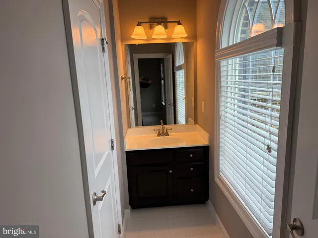 $5,600 | 42635 Gold Thread Drive, Chantilly, VA 20152