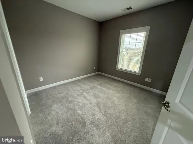 $5,600 | 42635 Gold Thread Drive, Chantilly, VA 20152