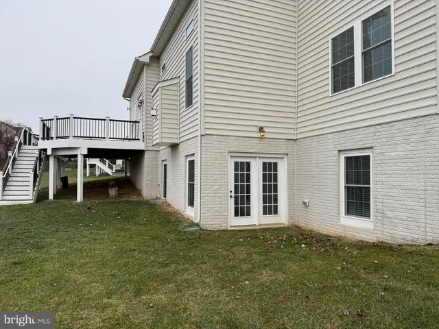 $5,600 | 42635 Gold Thread Drive, Chantilly, VA 20152