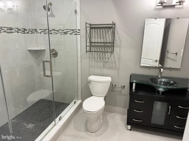 $5,600 | 42635 Gold Thread Drive, Chantilly, VA 20152