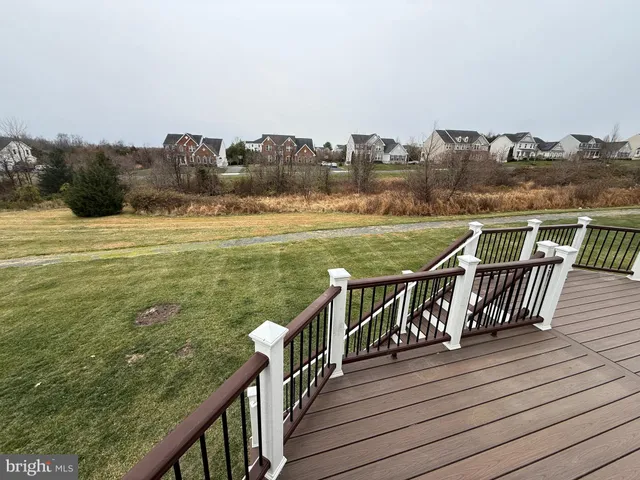 $5,600 | 42635 Gold Thread Drive, Chantilly, VA 20152