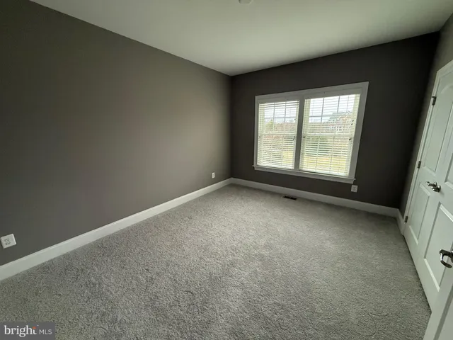 $5,600 | 42635 Gold Thread Drive, Chantilly, VA 20152