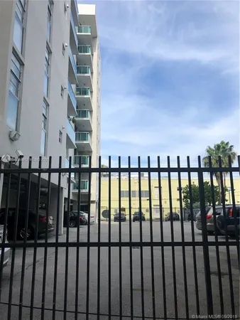 $2,500 | 1035 West Avenue, Unit 306, Miami Beach, FL 33139