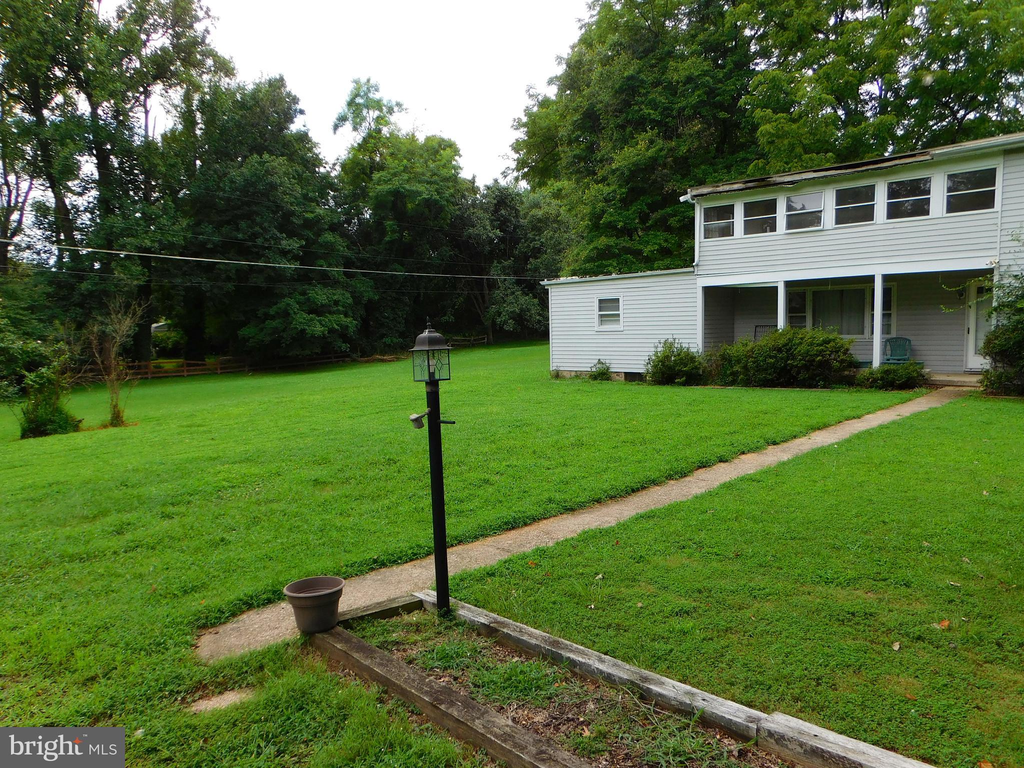 10109 Milstead Road Great Falls, VA 22066 - Photo 2 of 7 Gallery Image 2