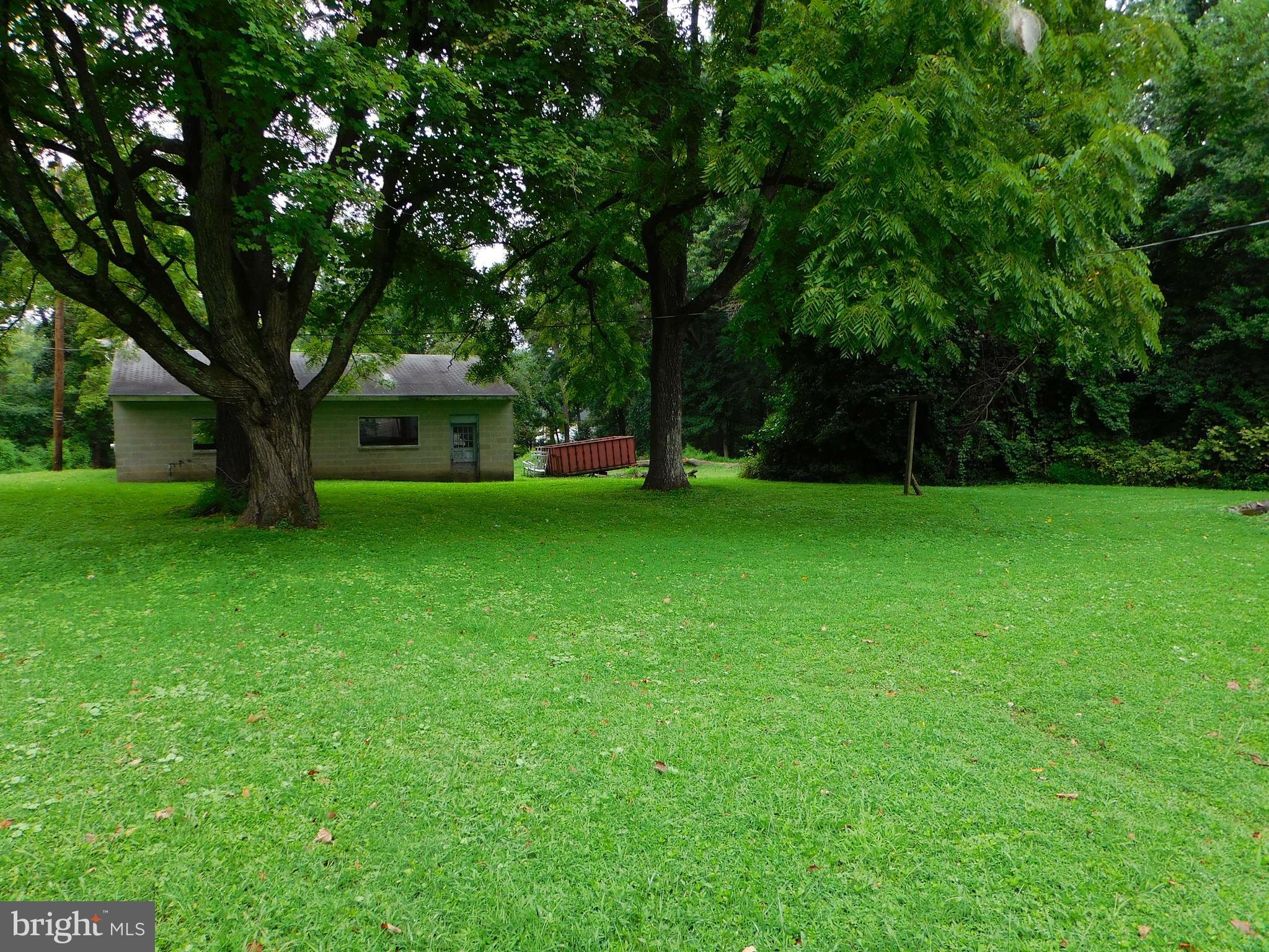 10109 Milstead Road Great Falls, VA 22066 - Photo 5 of 7 Gallery Image 5
