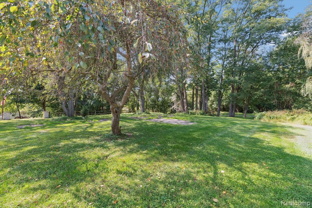 1590 West Rolston Road Linden, MI 48451 - Photo 41 of 46 Gallery Image 41