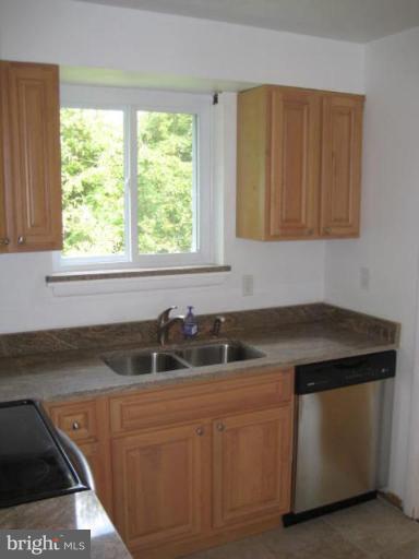 3707 Kayson Street Silver Spring, MD 20906 - Photo 4 of 25 Kitchen #2