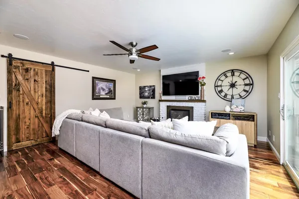 $457,000 | 1461 East Vartikian Avenue, Fresno, CA 93710