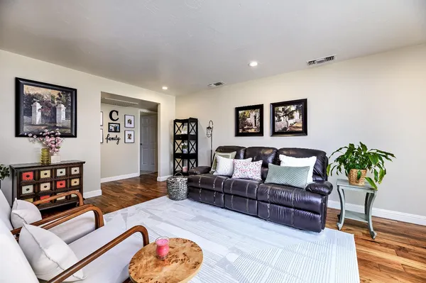 $457,000 | 1461 East Vartikian Avenue, Fresno, CA 93710