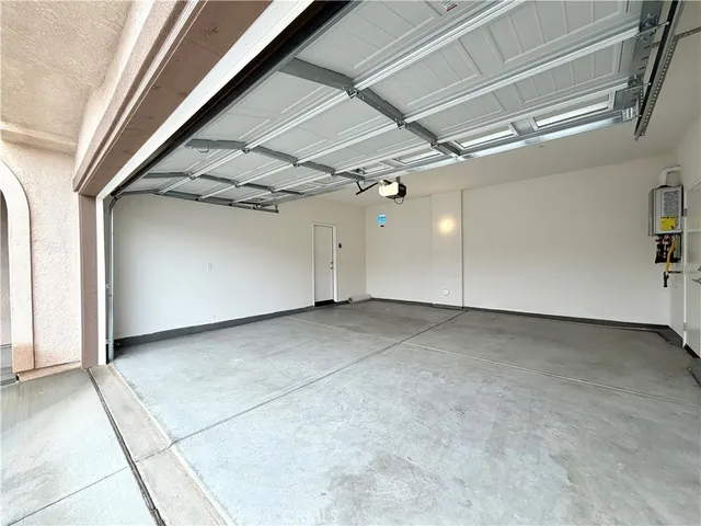 $3,495 | 31356 Sycamore Leaf Drive, Winchester, CA 92596