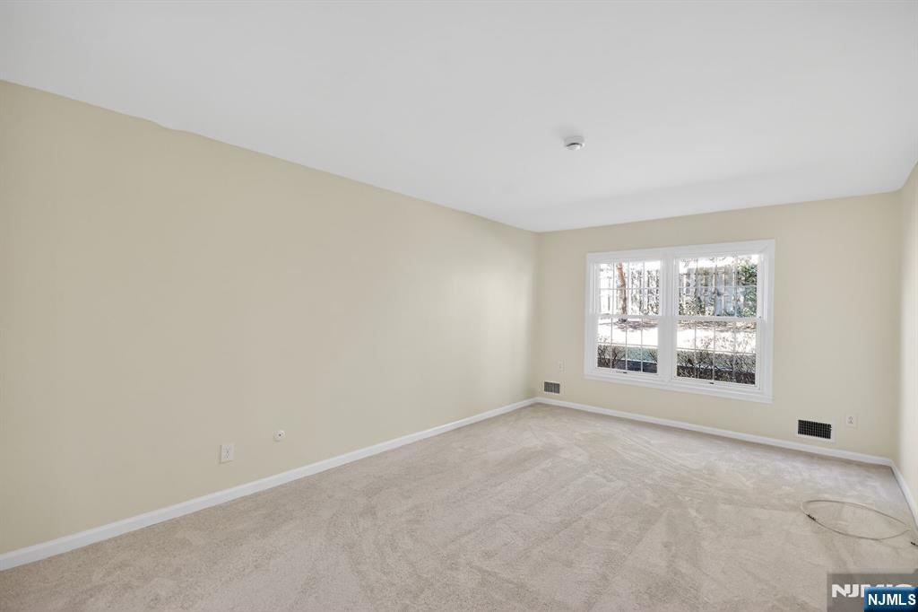 260 Prospect Street, Unit 12 Westfield, NJ 07090 - Photo 4 of 14