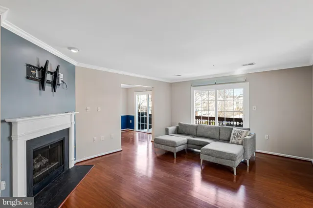 $550,000 | 11814 Rockaway Lane, Unit 32, Fairfax, VA 22030