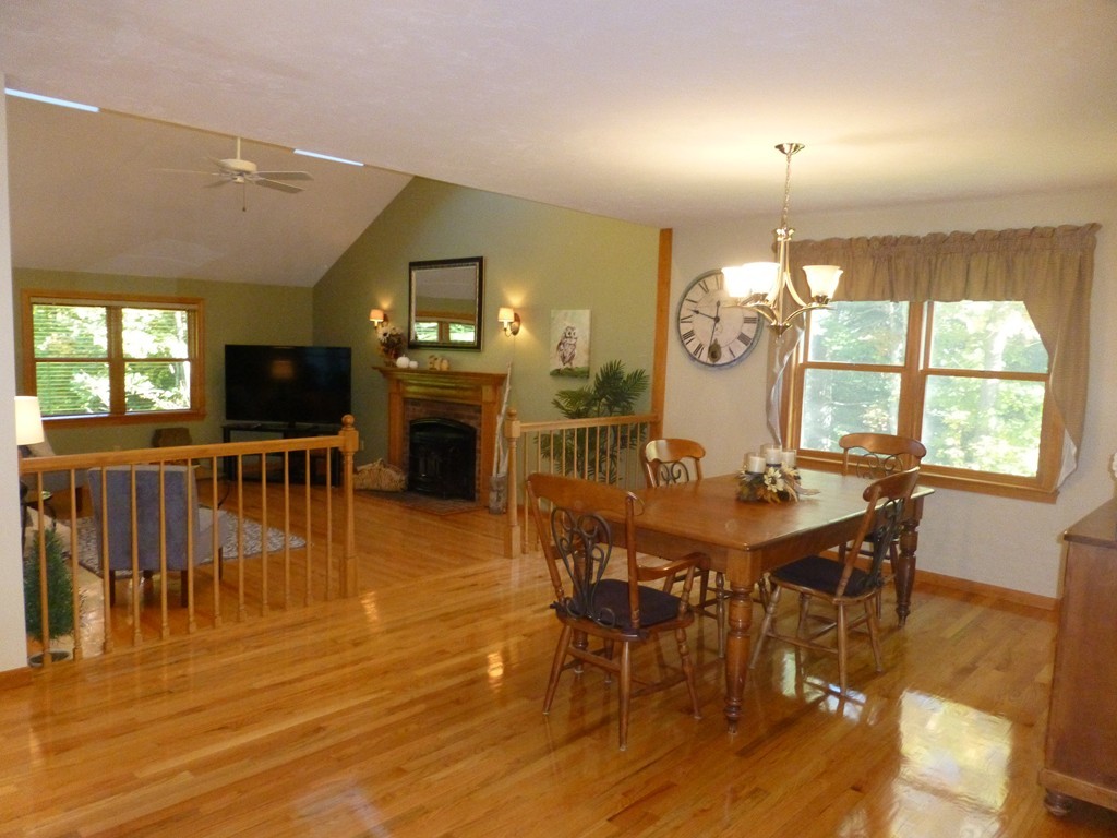 20 Country Club Road Sterling, MA 01564 - Photo 4 of 30 Gallery Image 4