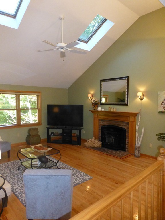 20 Country Club Road Sterling, MA 01564 - Photo 8 of 30 Gallery Image 8