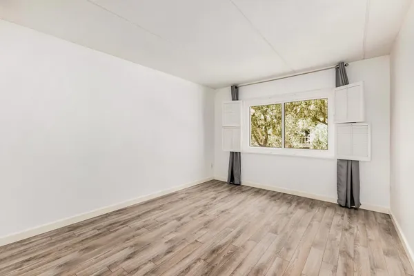 $2,350 | 7950 East Camelback Road, Unit 305, Scottsdale, AZ 85251